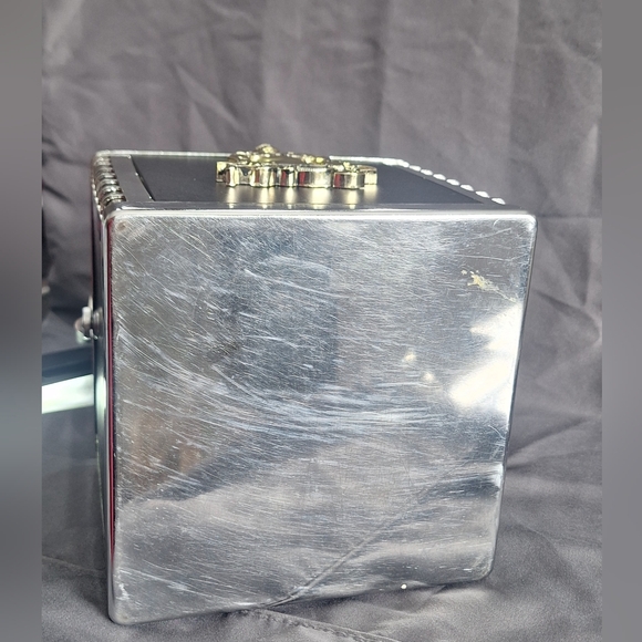 Vintage 60's-70's Ice Bucket  11 Inches Tall Medieval Style Coat Of Arms Tin - Picture 6 of 6